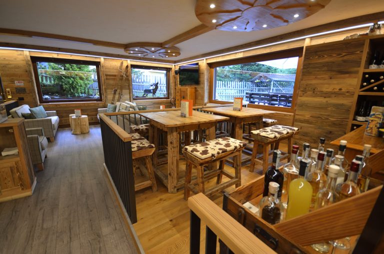 bar6